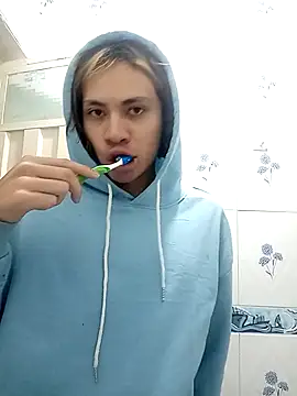 kittymutant99 online show from 12, 11, 2025