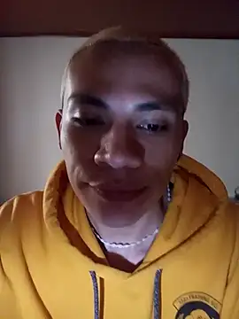 Snapshot of kittymutant99 chatting on 20, 4, 2026 kittymutant99 online show from 20, 4, 2026
