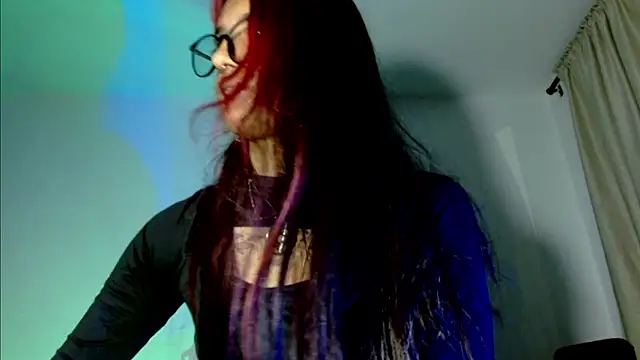 Snapshot of carolinerue chatting on 8, 2, 2026 carolinerue online show from 8, 2, 2026