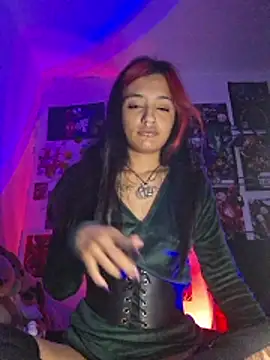 Snapshot of carolinerue chatting on 13, 2, 2026 carolinerue online show from 13, 2, 2026