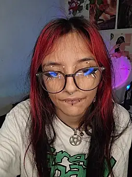 Snapshot of carolinerue chatting on 29, 3, 2026 carolinerue online show from 29, 3, 2026