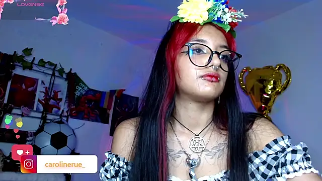 Snapshot of carolinerue chatting on 20, 6, 2026 carolinerue online show from 20, 6, 2026