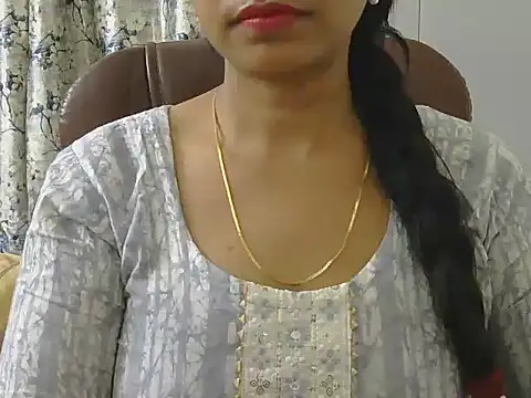 MISS SOMIYA online show from 6, 3, 2026