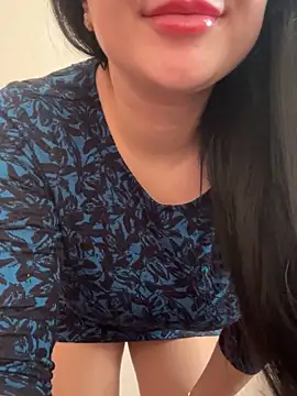 Molly-molly- online show from 11, 11, 2025