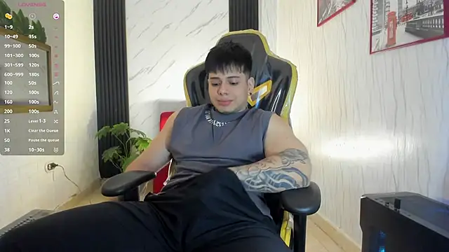 Snapshot of xKevyn chatting on 13, 11, 2025 xKevyn online show from 13, 11, 2025