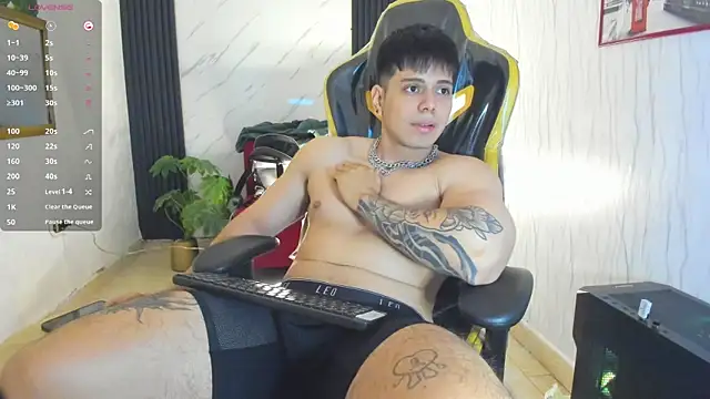 Snapshot of xKevyn chatting on 16, 11, 2025 xKevyn online show from 16, 11, 2025