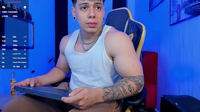 Snapshot of xKevyn chatting on 20, 12, 2025 xKevyn online show from 20, 12, 2025