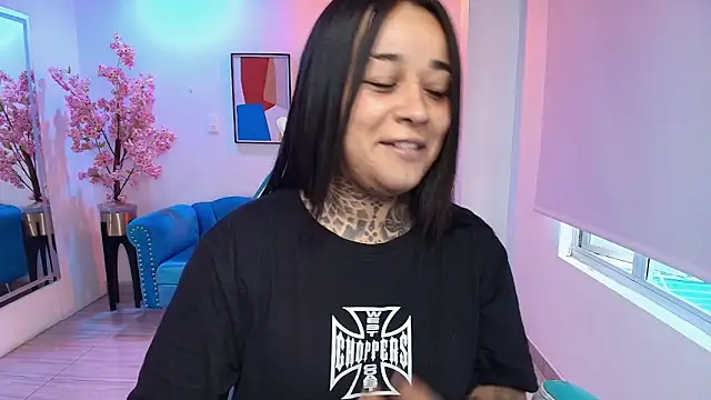 Black roseee online show from 1, 12, 2025