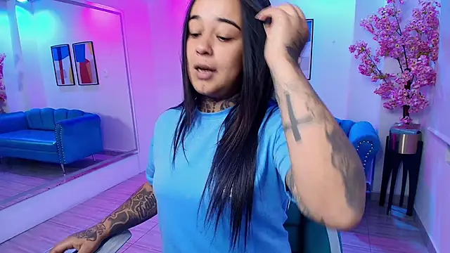 Black roseee online show from 17, 3, 2026