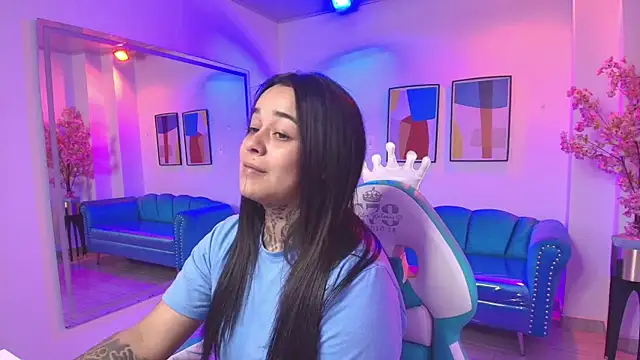 Black roseee online show from 19, 4, 2026