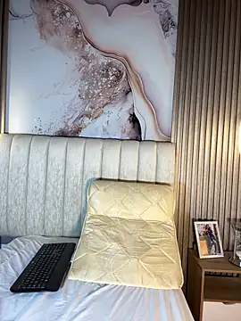 Dakota Evanns online show from 9, 3, 2026