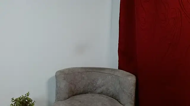 adriel escalante online show from 23, 9, 2025