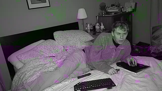 scottishtwink01 online show from 7, 11, 2025