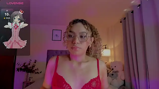 Snapshot of OxanaFedorova1- chatting on 21, 4, 2026 OxanaFedorova1- online show from 21, 4, 2026
