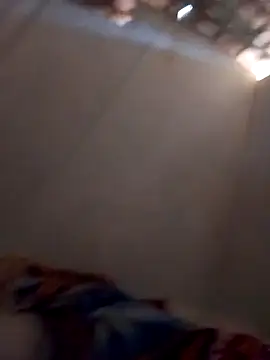 Snapshot of luzmelzinha chatting on 10, 10, 2025 luzmelzinha online show from 10, 10, 2025