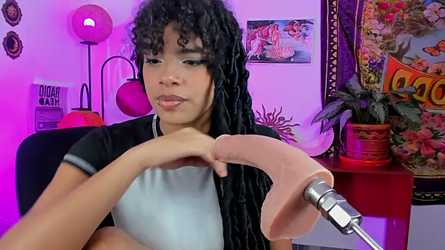 Snapshot of Raven_luv chatting on 13, 3, 2026 Raven luv online show from 13, 3, 2026