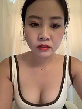 Snapshot of wly2028 chatting on 4, 10, 2025 wly2028 online show from 4, 10, 2025