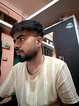 soniriyaa010101 online show from 5, 4, 2026