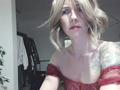 MadMadelin online show from 22, 9, 2025