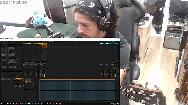 Snapshot of Stringin69 chatting on 6, 7, 2026 Stringin69 online show from 6, 7, 2026