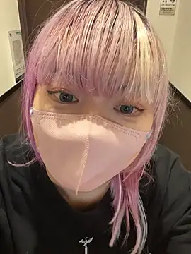 Snapshot of naginagisan chatting on 7, 10, 2025 naginagisan online show from 7, 10, 2025