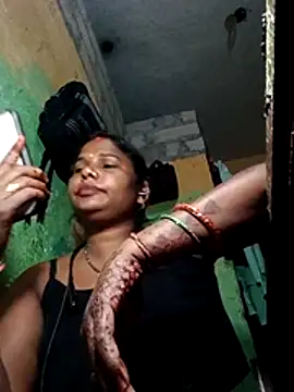 SweetKomal89 online show from 29, 10, 2025