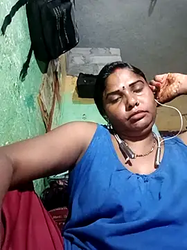 SweetKomal89 online show from 1, 11, 2025