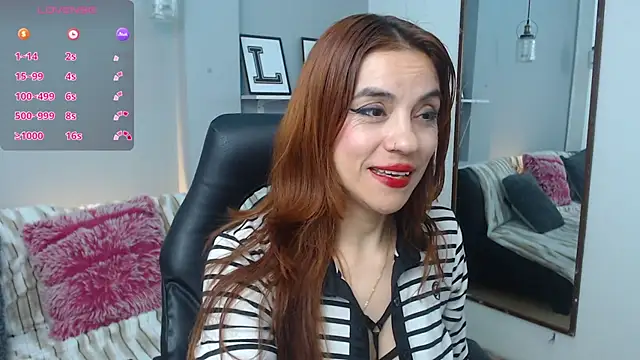 Snapshot of KendallWood_ chatting on 24, 5, 2026 KendallWood online show from 24, 5, 2026
