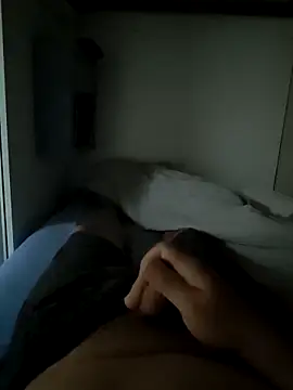 Enriquee147 online show from 18, 1, 2026