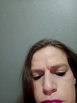 Snapshot of Skymadison chatting on 4, 11, 2025 Skymadison online show from 4, 11, 2025