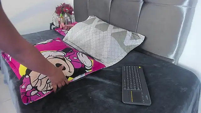 Snapshot of Karol_wish chatting on 27, 4, 2026 Karol wish online show from 27, 4, 2026