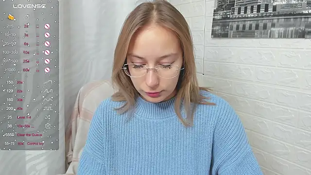 Snapshot of dina_sunshine chatting on 23, 2, 2026 dina sunshine online show from 23, 2, 2026