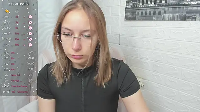 Snapshot of dina_sunshine chatting on 28, 2, 2026 dina sunshine online show from 28, 2, 2026