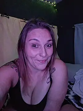 Snapshot of Crazy_cakes0301 chatting on 21, 10, 2025 Crazy cakes0301 online show from 21, 10, 2025