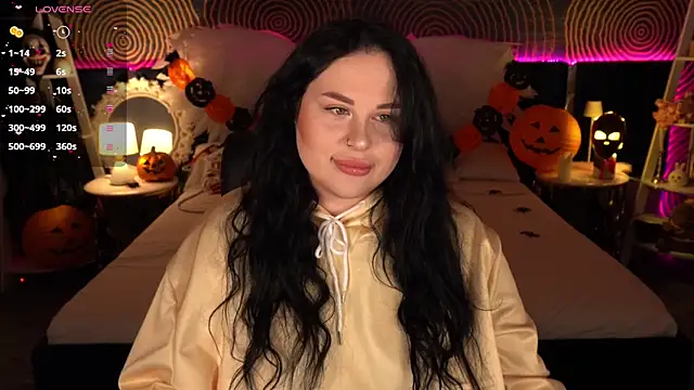 SerahMirabeli online show from 2, 11, 2025