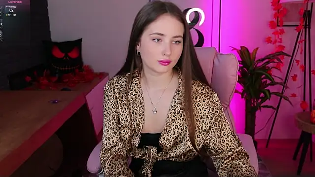 Sweet  Amily online show from 28, 10, 2025