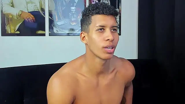 Snapshot of nico_santana chatting on 7, 10, 2025 nico santana online show from 7, 10, 2025