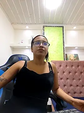 susan mooree online show from 7, 11, 2025