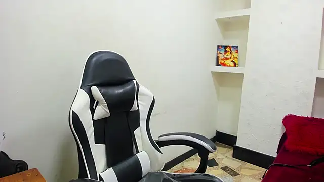 susan mooree online show from 5, 3, 2026