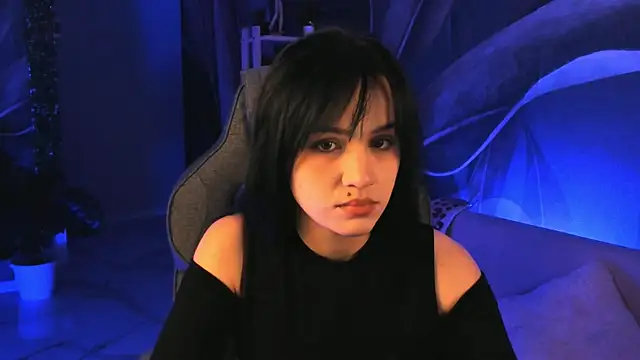 MonicaFarmer online show from 22, 10, 2025