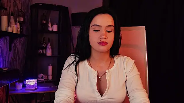 MonicaFarmer online show from 17, 2, 2026