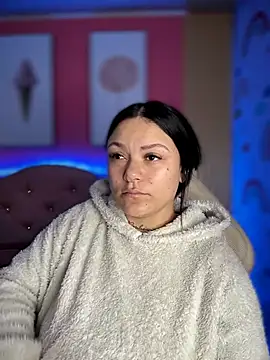 Snapshot of Megaan__More chatting on 2, 12, 2025 Megaan More online show from 2, 12, 2025