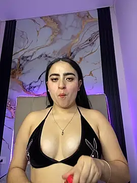 Snapshot of Elha_20 chatting on 26, 9, 2025 Elha 20 online show from 26, 9, 2025