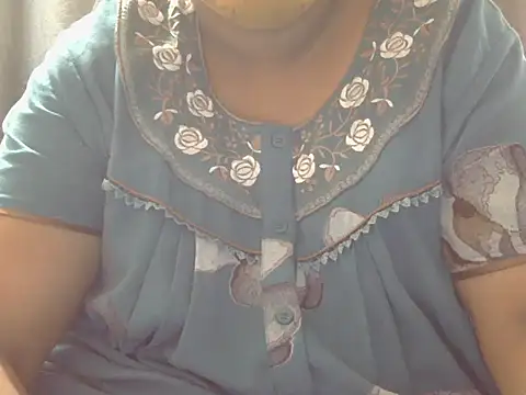 Snapshot of Nisha-telugu chatting on 18, 5, 2026 Nisha-telugu online show from 18, 5, 2026