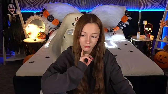 FoxyMayy online show from 29, 10, 2025