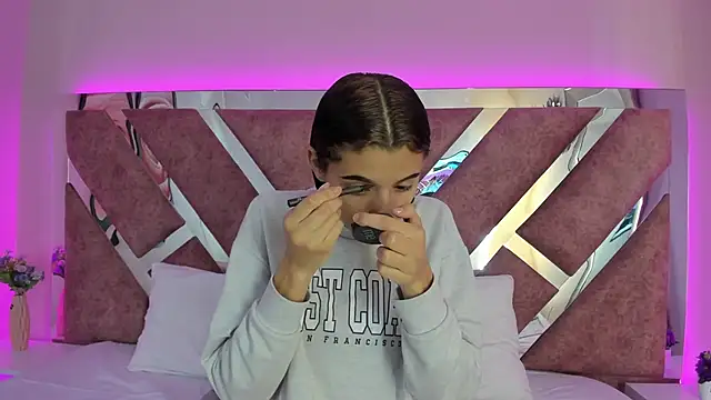 CarolinaaGomezz online show from 20, 12, 2025