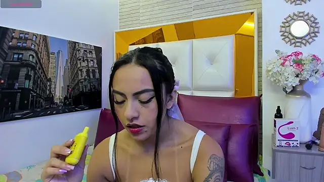 Leslie Bussh  online show from 15, 4, 2026