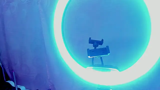 ZARAY 1118 online show from 31, 1, 2026