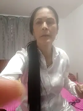 ZARAY 1118 online show from 25, 3, 2026