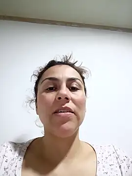 Snapshot of vanessa-titisM chatting on 24, 9, 2025 vanessa-titisM online show from 24, 9, 2025